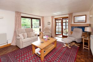 Sitting Room- click for photo gallery